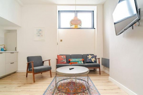 Stunning 2 bed apartment, heart of The Barbican